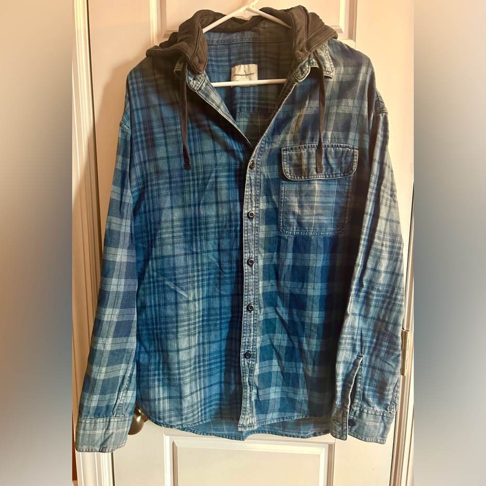 American Eagle Blue Plaid Super Soft Flannel Shirt Removable Hood “Shacket”